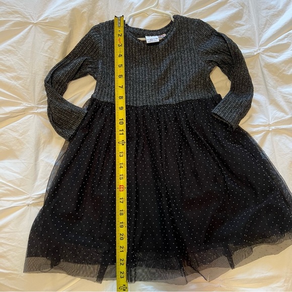 Zara| Kids Gray and Black Ribbed Tiered Fit, Long Sleeve Tutu Dress- Size 4-5 - Picture 7 of 10